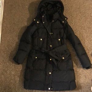 Belted puffer coat